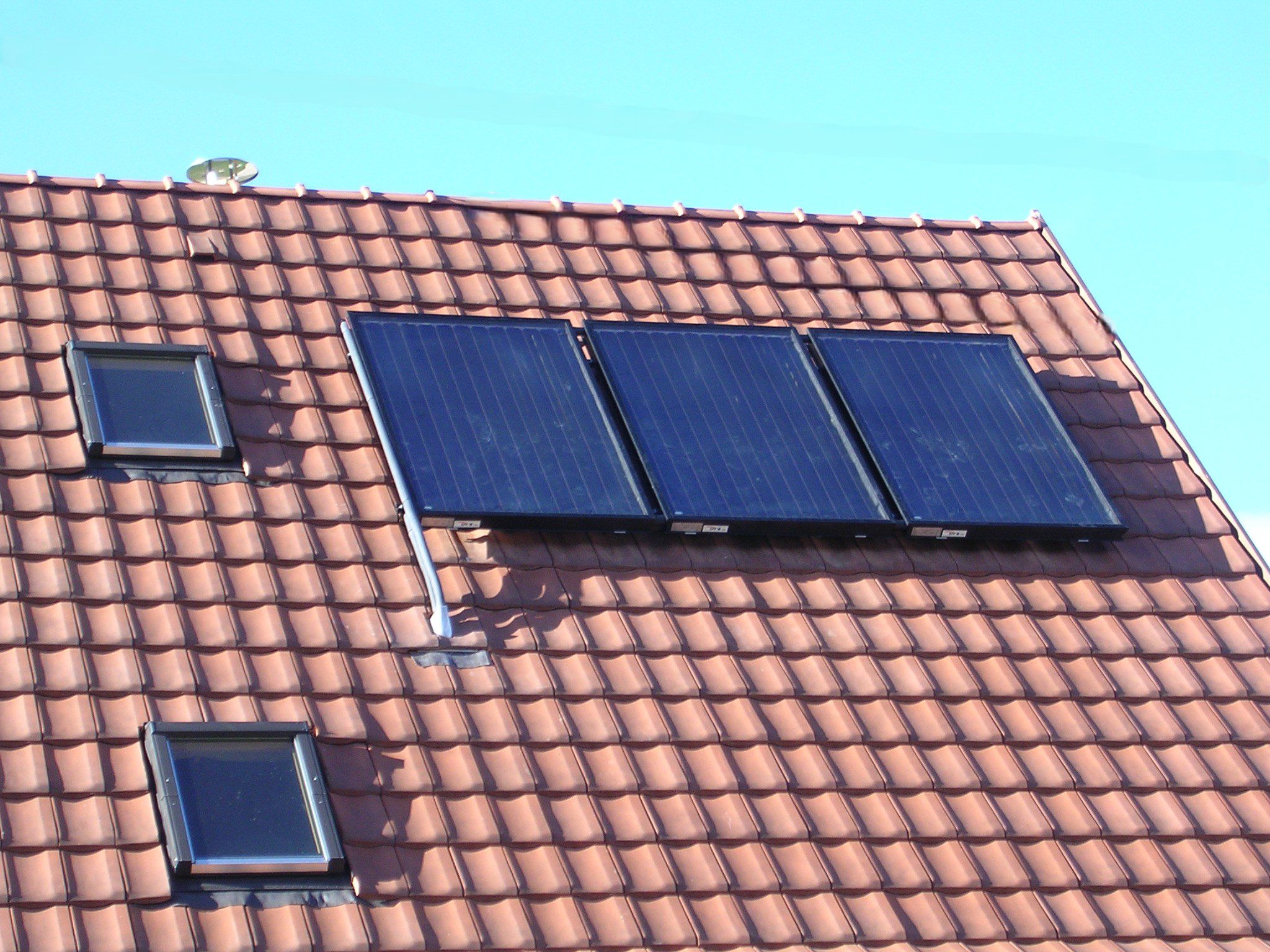 Panneaux solaires et Vélux posés