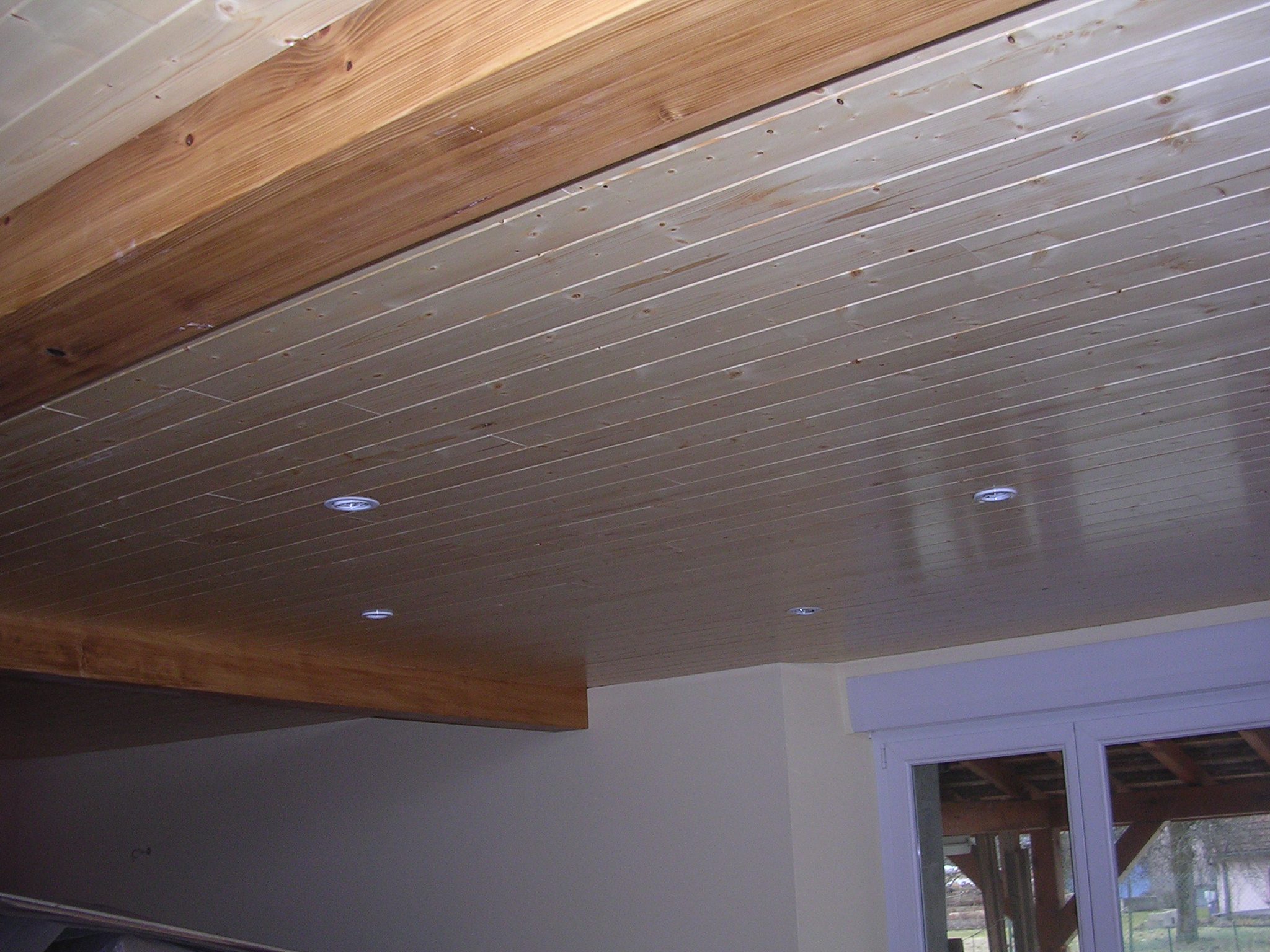 Lambris plafond posés